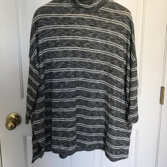 Striped turtleneck tunic sweater - Picture 3 of 5